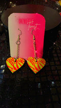 EARRING