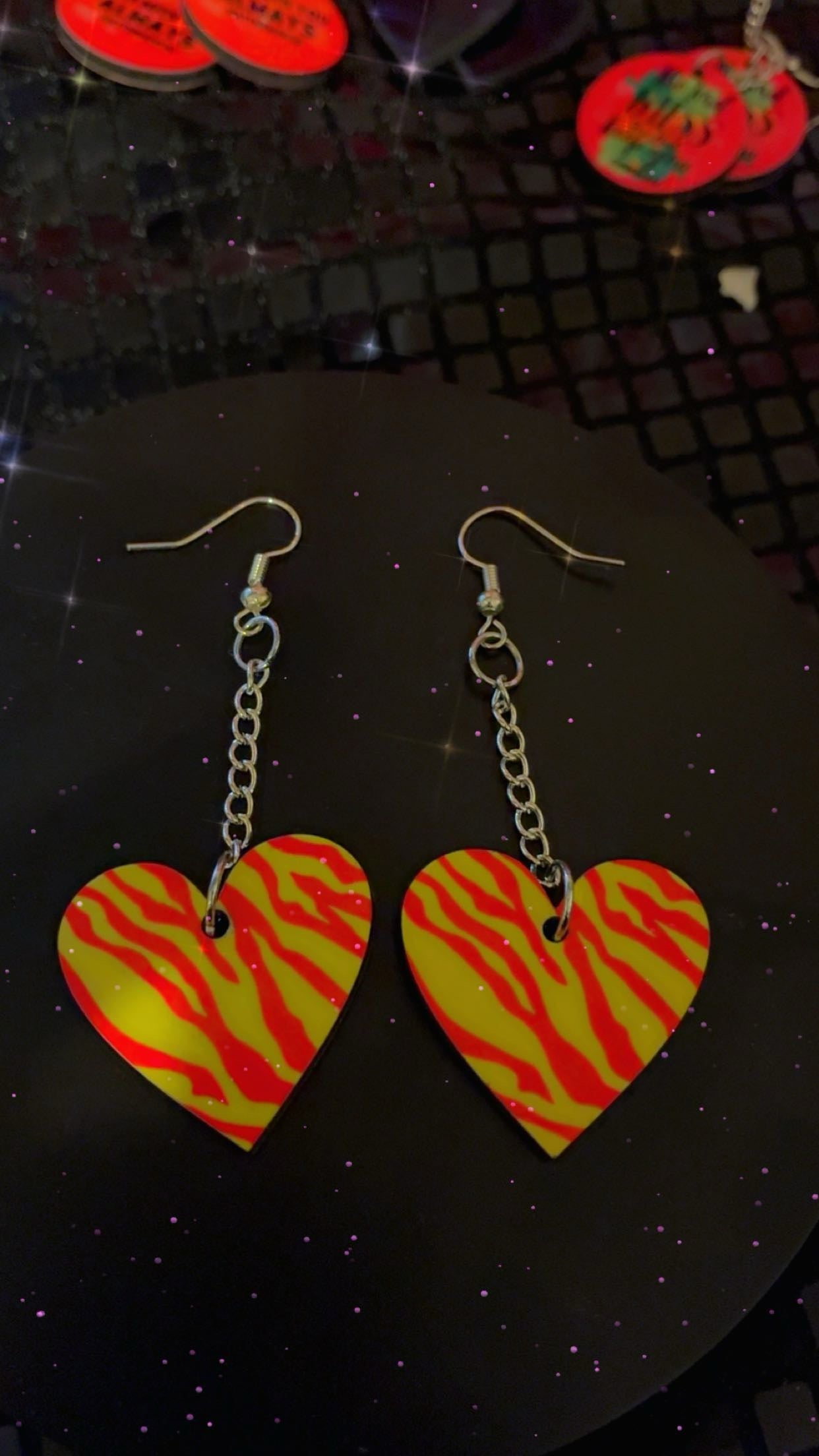 EARRING
