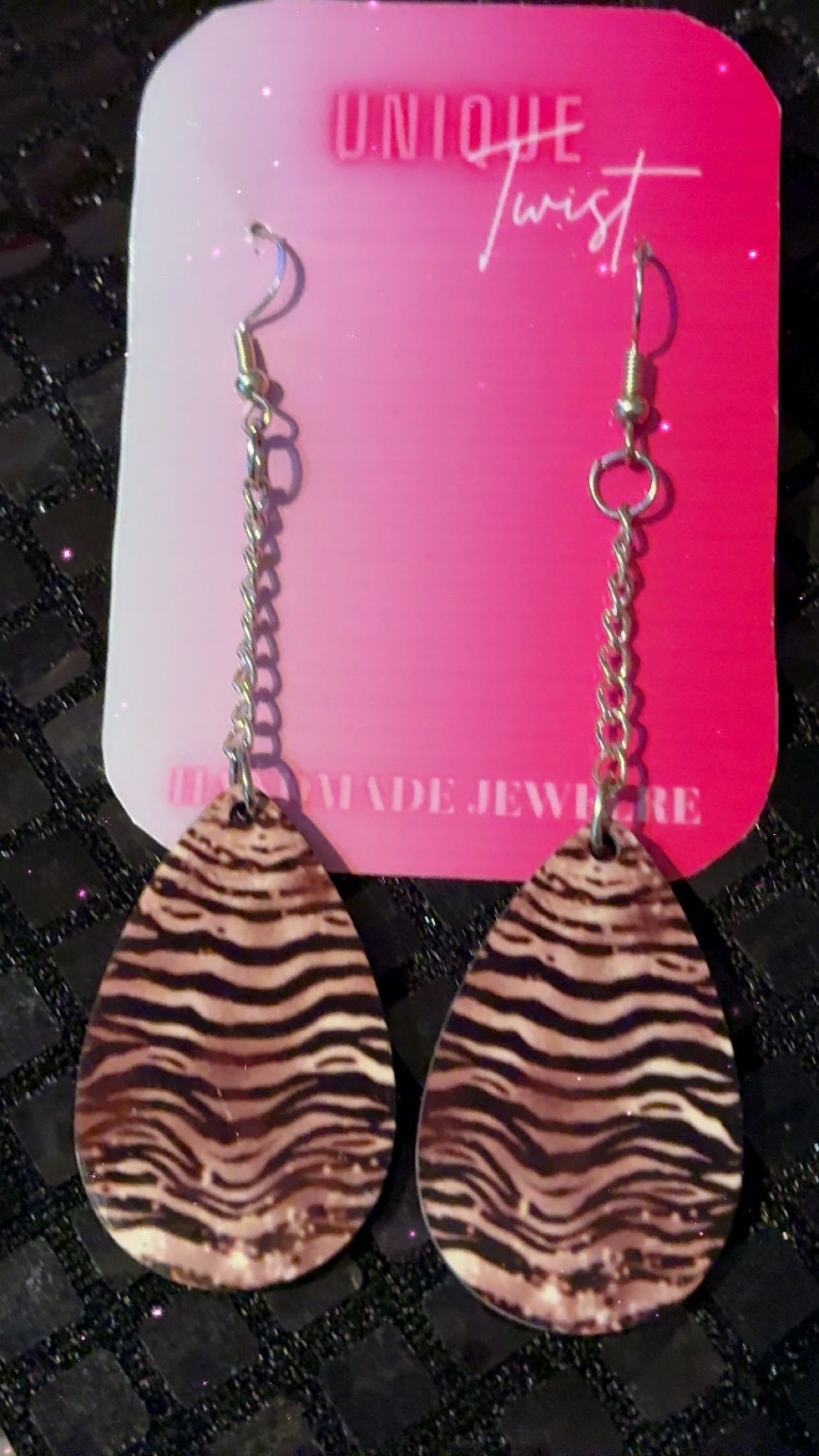 Teardrop earring