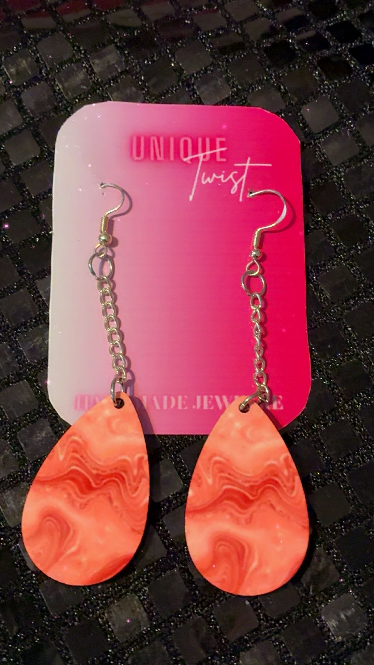Teardrop earring