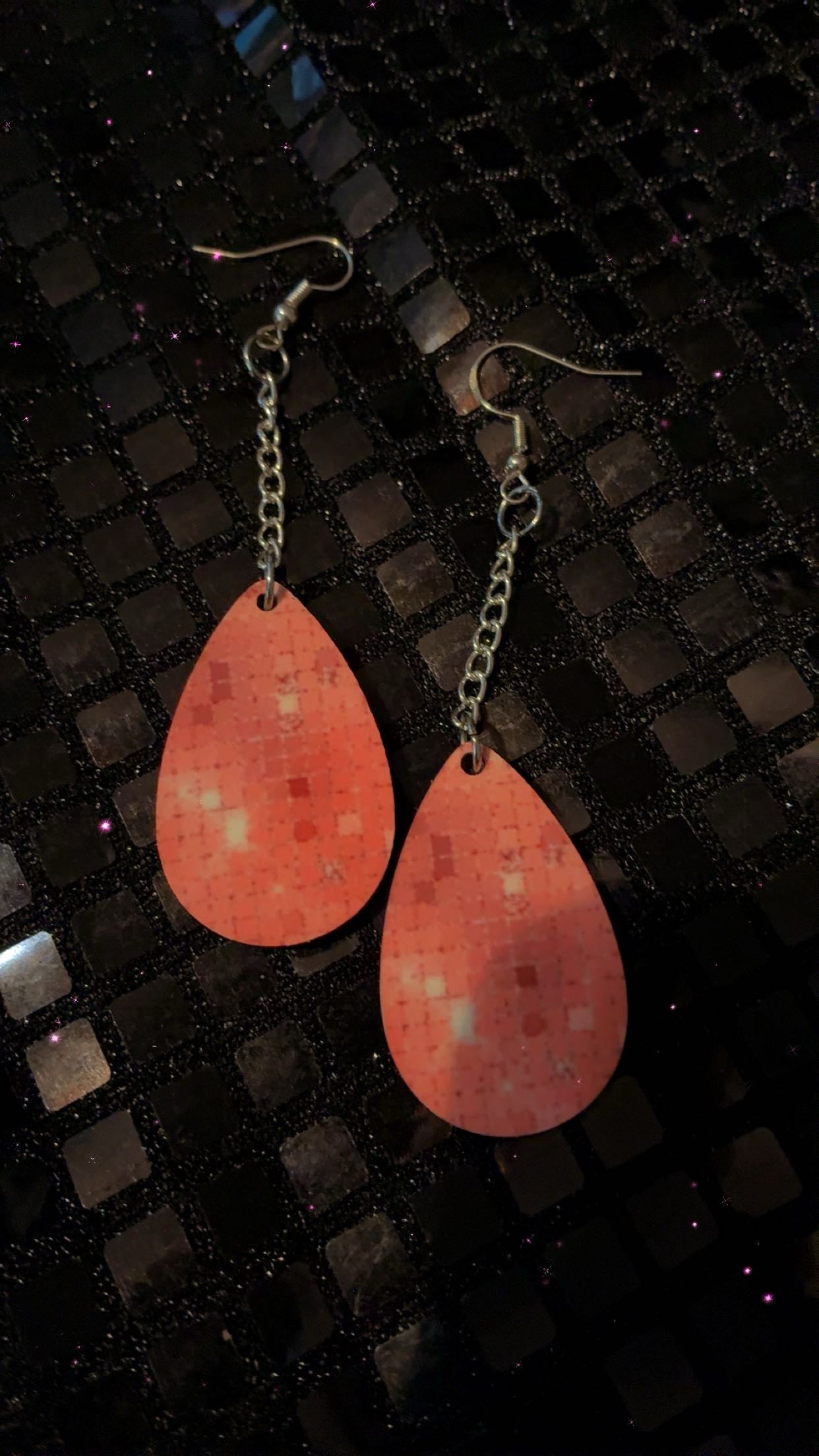 Teardrop earring