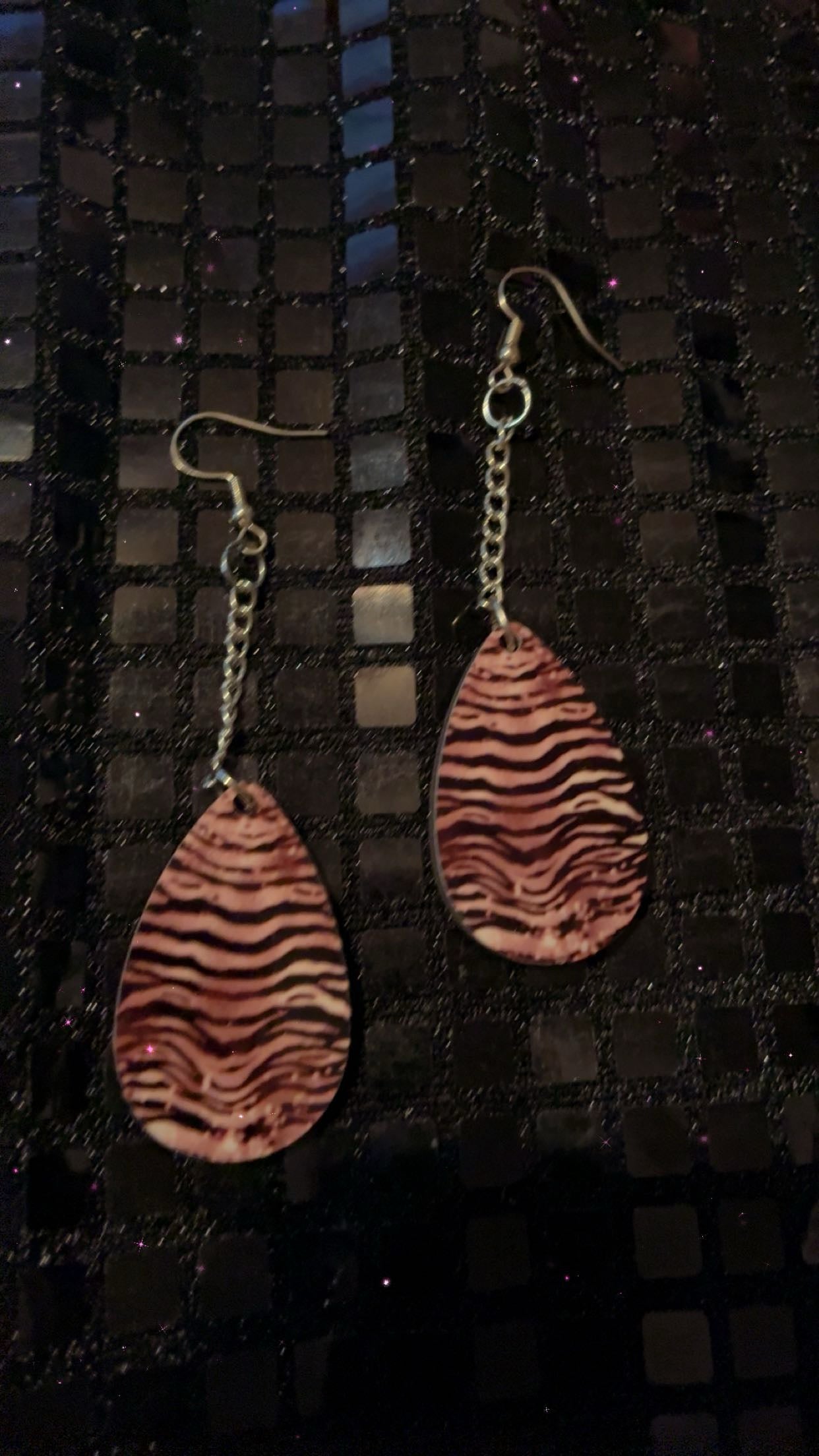 Teardrop earring