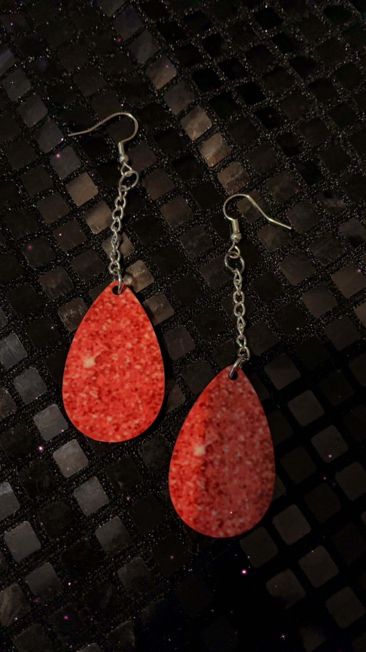 Teardrop earring